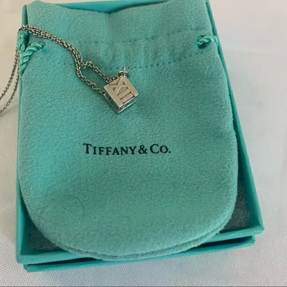 TIffany & Co. Atlas Cube Necklace - Silver